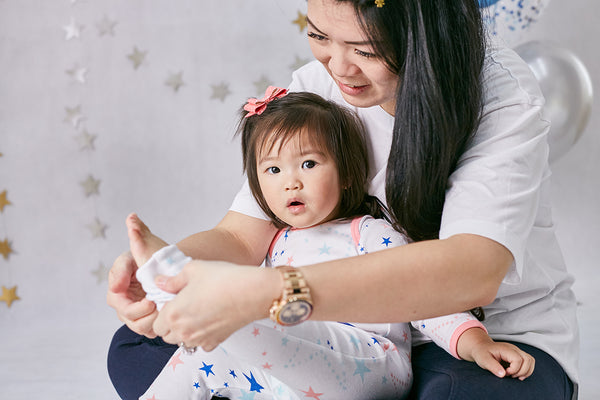 Getting Dressed: When Should Toddlers Learn How to Dress Themselves? OETEO Singapore