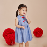 Girl Wearing OETEO CNY Modern Blessings Toddler Sleeveless Mandarin Dress